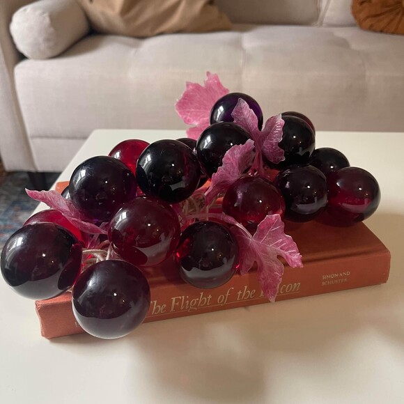 Vtg Red Burgundy Mid Century Lucite Grape Cluster 1.5” w Red Leaves 11”L x 7”W - Picture 1 of 7